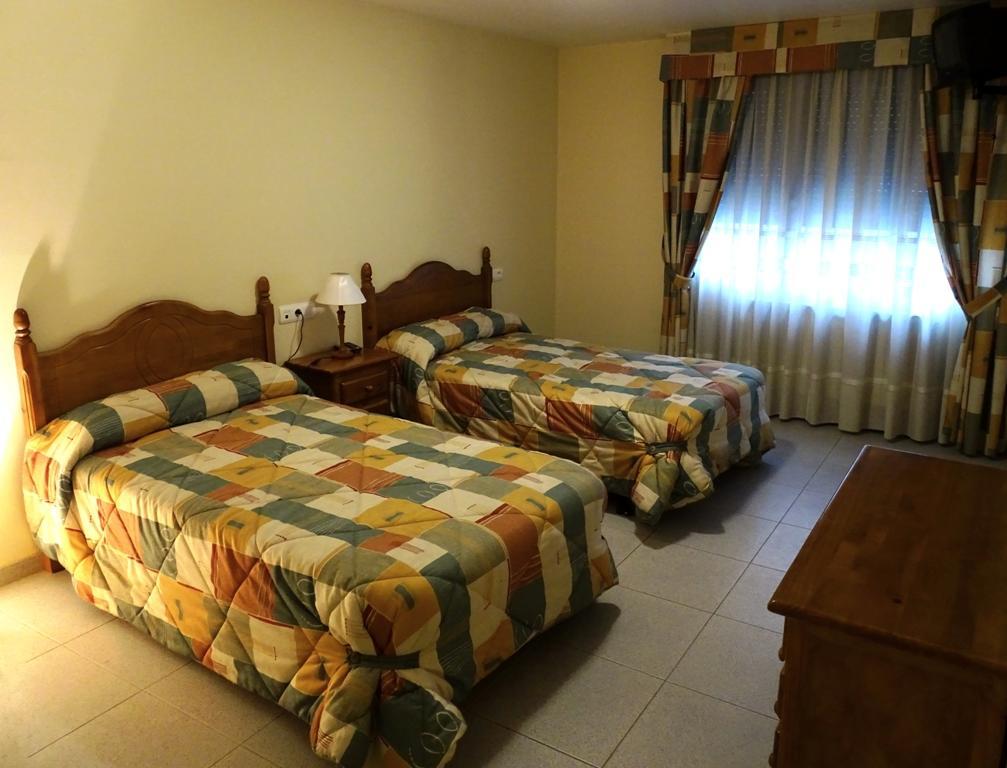 Hostal Carmen Otel El Puente  Dış mekan fotoğraf